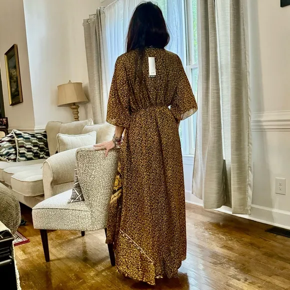 35 Beautiful Silk Blend One of a Kind Print Maxi Flowy Dress