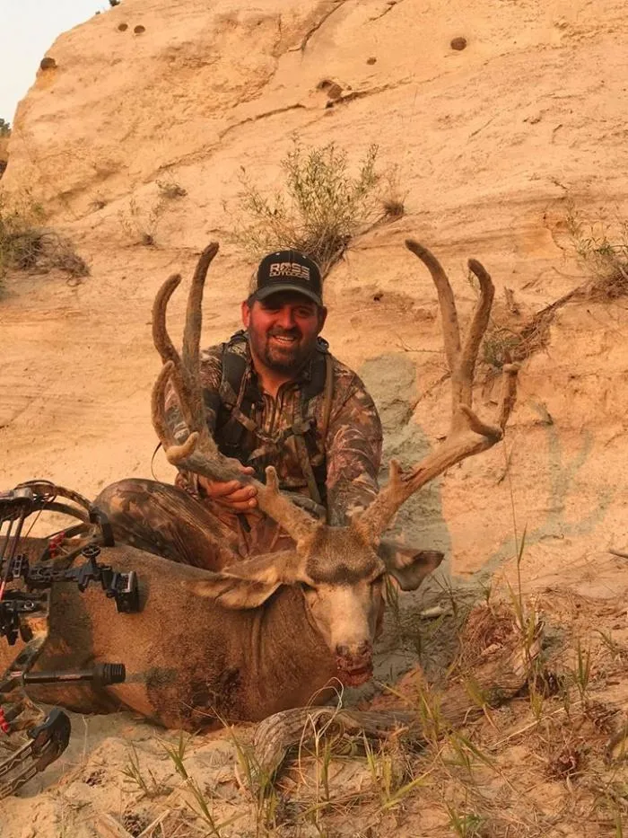 Blue Rock Outfitters - 5 Day Guided Bow Deer/Antelope Combo Hunt