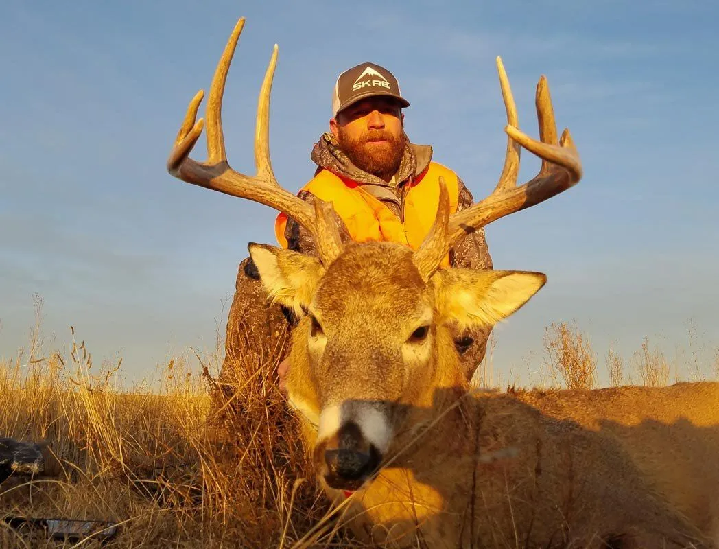 Capitol Peak Outfitters - Eastern Colorado Trophy Deer Hunt