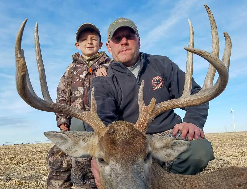 Capitol Peak Outfitters - Eastern Colorado Trophy Deer Hunt