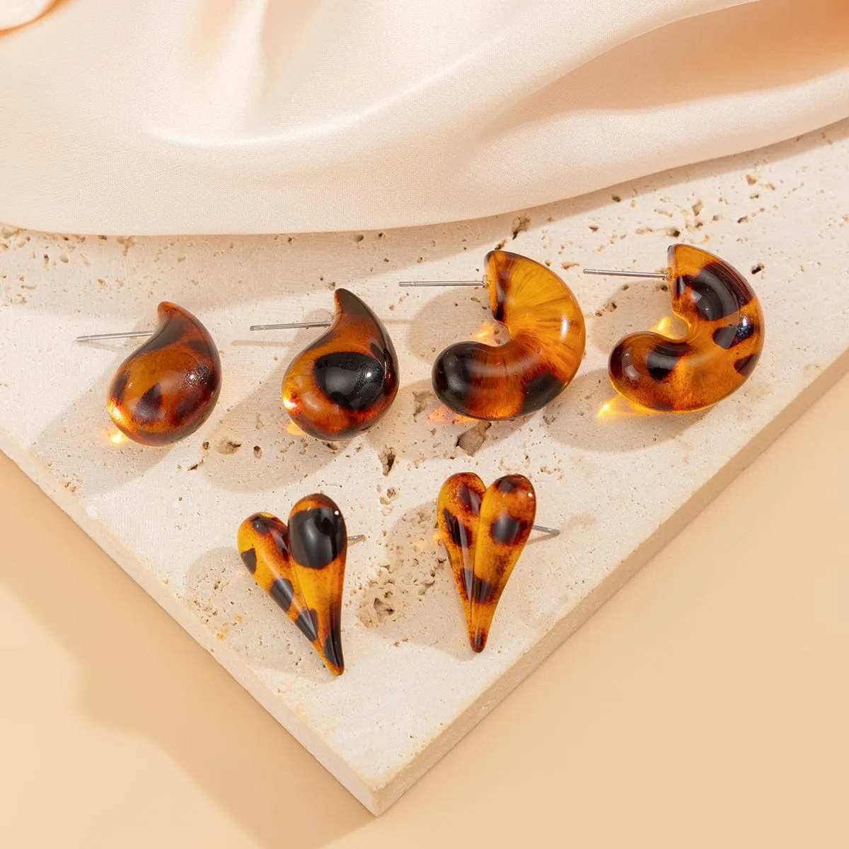 Chic 3 Pairs Leopard Heart Waterdrop Resin Stud Earrings Set