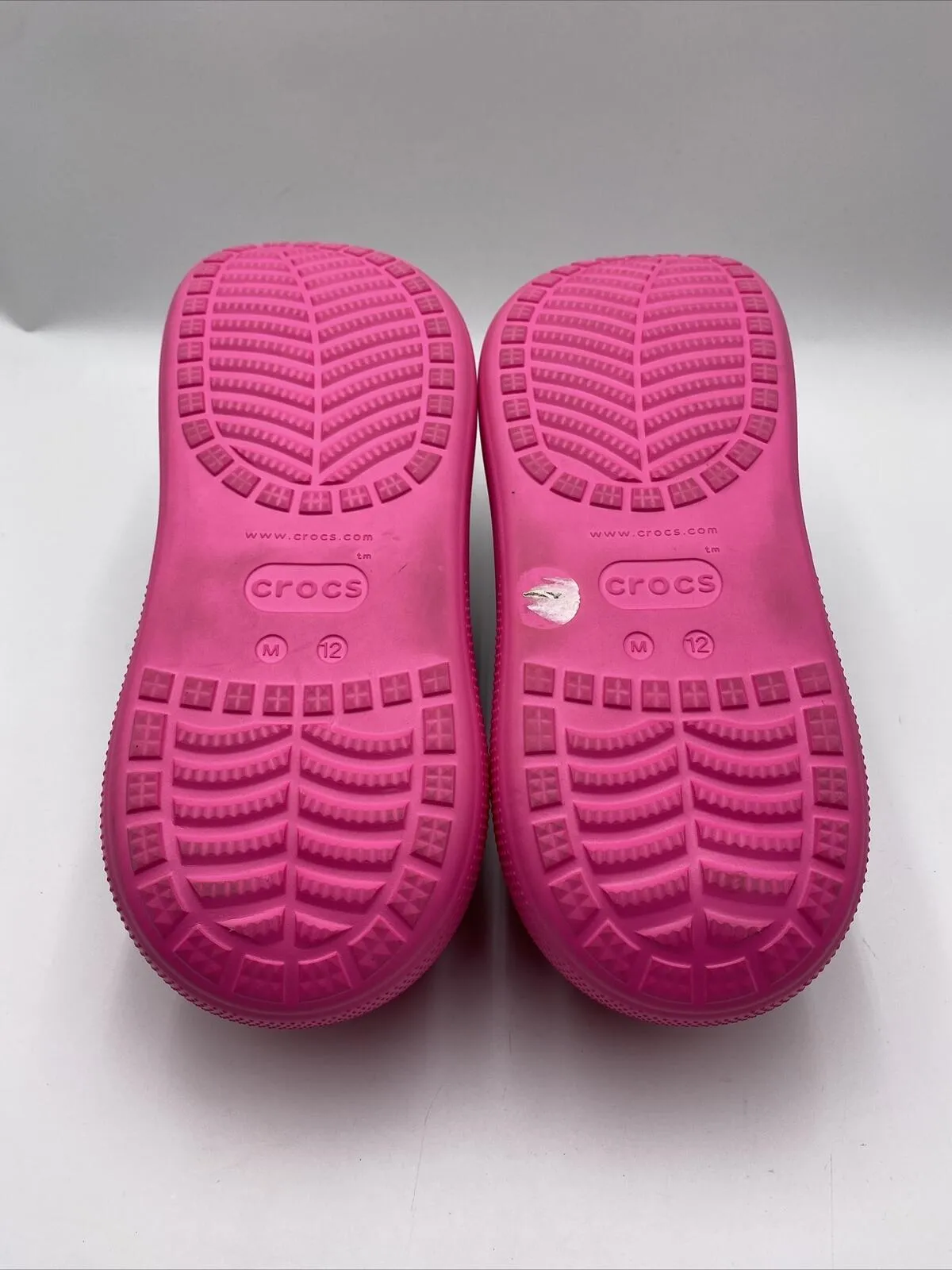 Crocs Crush Clog Barbie Black/Pink Size 12M - Very Good