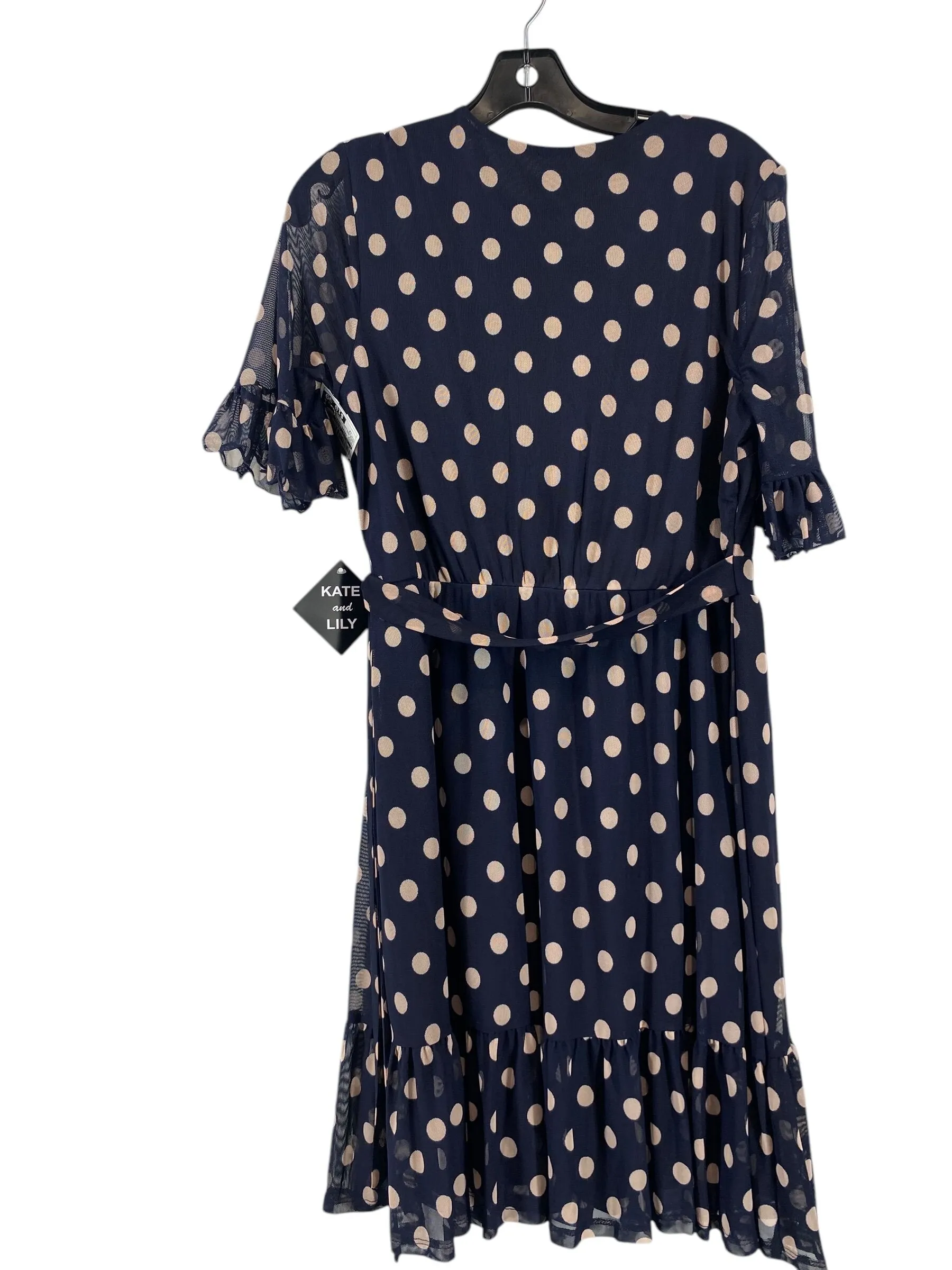 Dress Casual Short By Clothes Mentor  Size: 12
