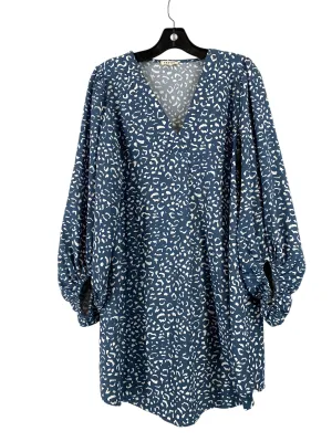 Dress Casual Short By Jodifl  Size: S