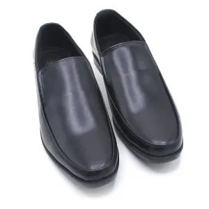 Eminent Comfortable Slip-On Leather Moccasins - Black
