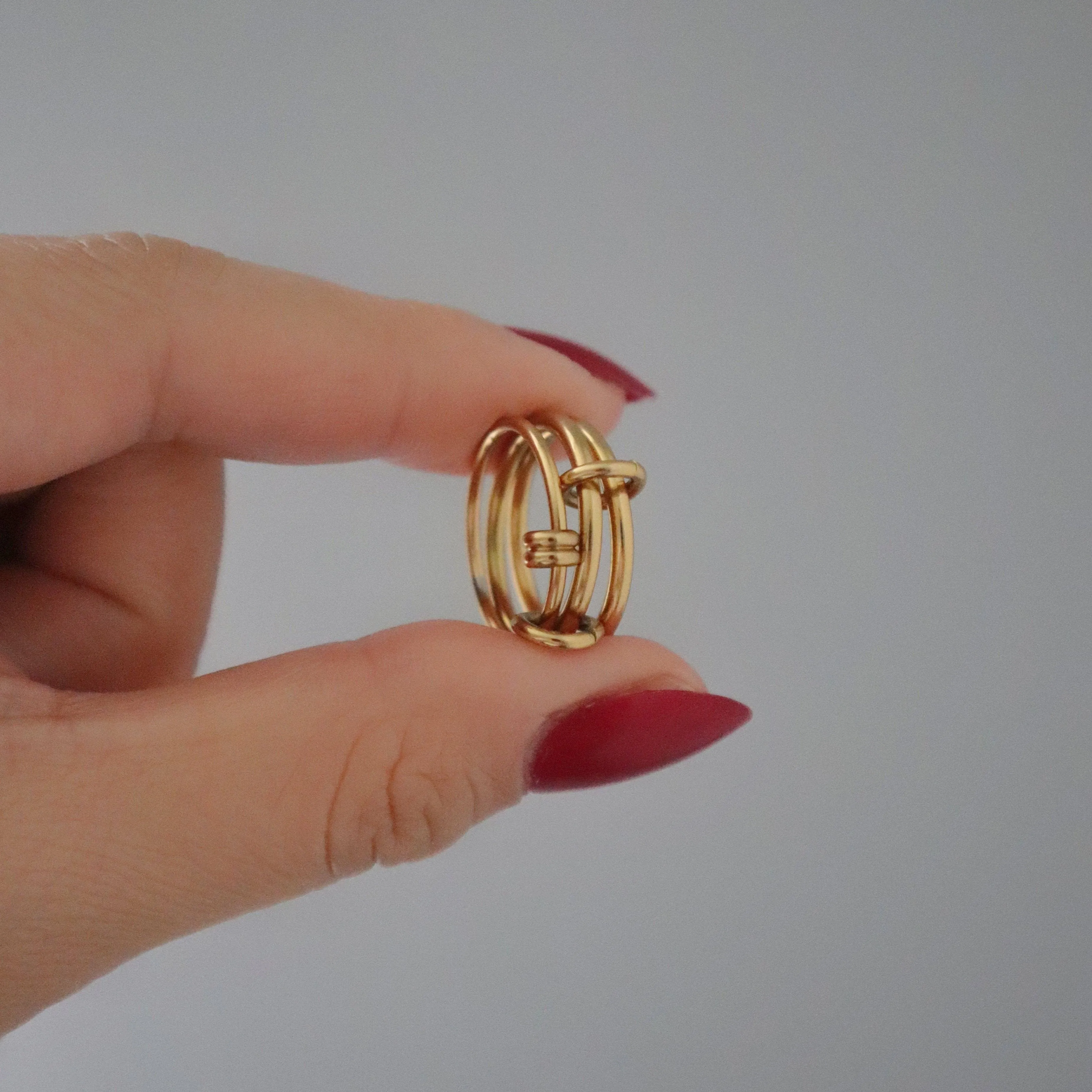 JESSA Jewelry - Avery Stacked Ring | Interlocking Ring: 8
