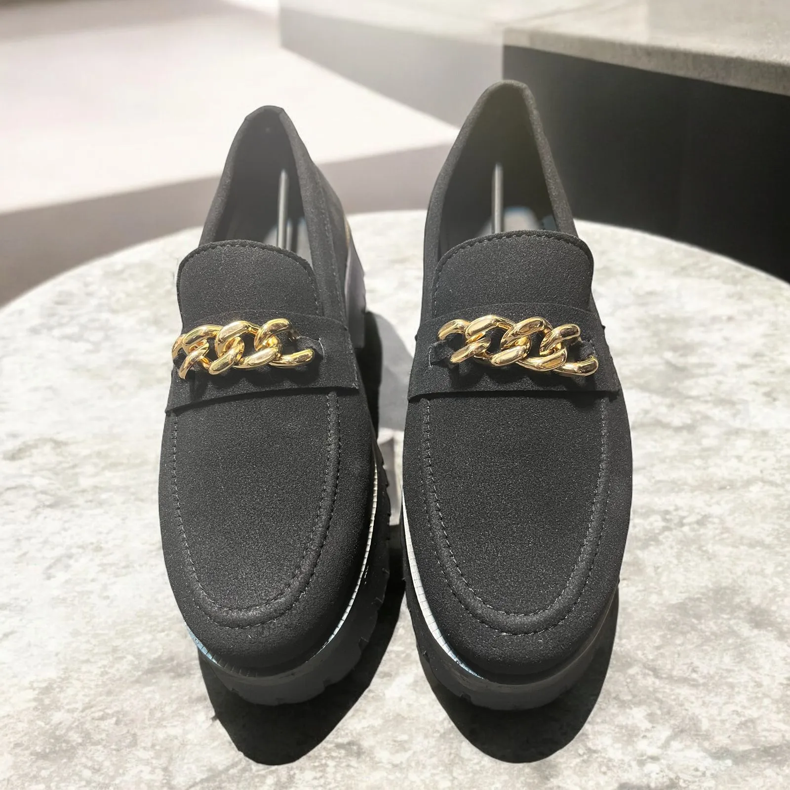 LATEST ARTICLE OF LOAFERS BLACK COLOUR