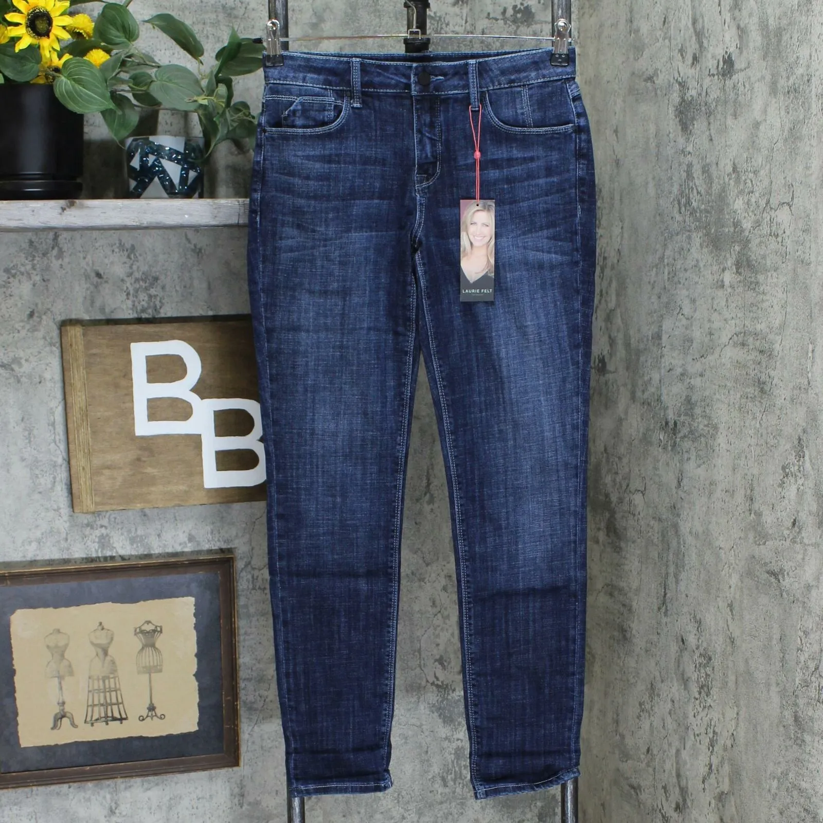 Laurie Felt Women's Classic Denim Boyfriend Jeans