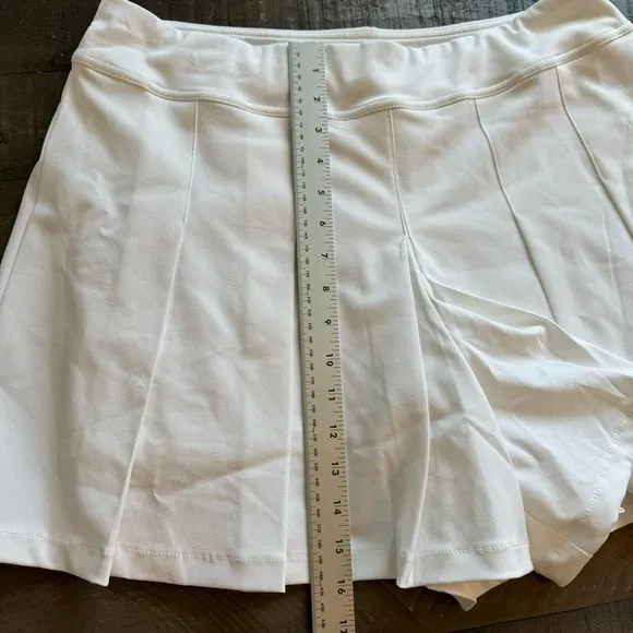 Lilly Pulitzer UPF 50  Luxletic 5&quot; Frazer Shorts Skort White Size 14 NWT Golf