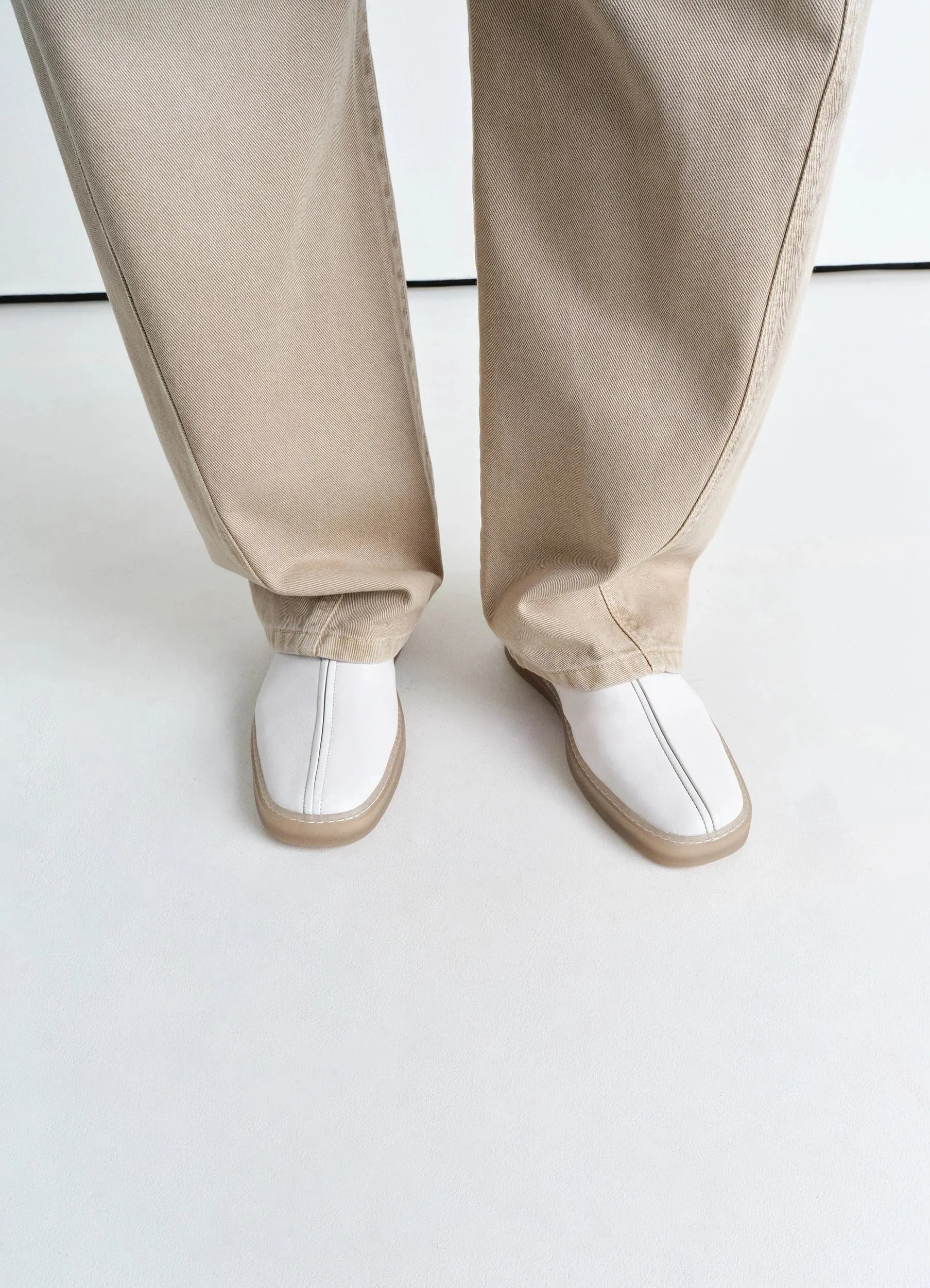 LINOLEUM PIPED SNEAKERS