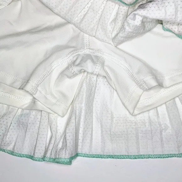 Lucky in Love White Scalloped Ruffled Tennis Skort with Green Trim, S, NWT