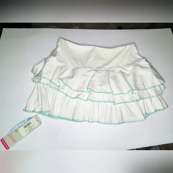 Lucky in Love White Scalloped Ruffled Tennis Skort with Green Trim, S, NWT