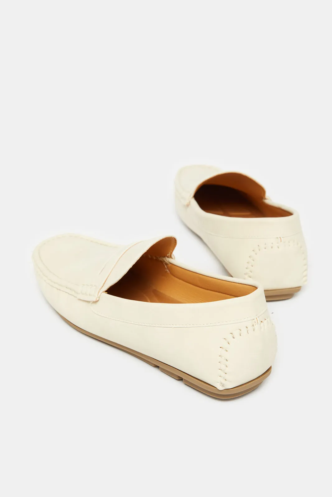 Men Cream Textured Loafer