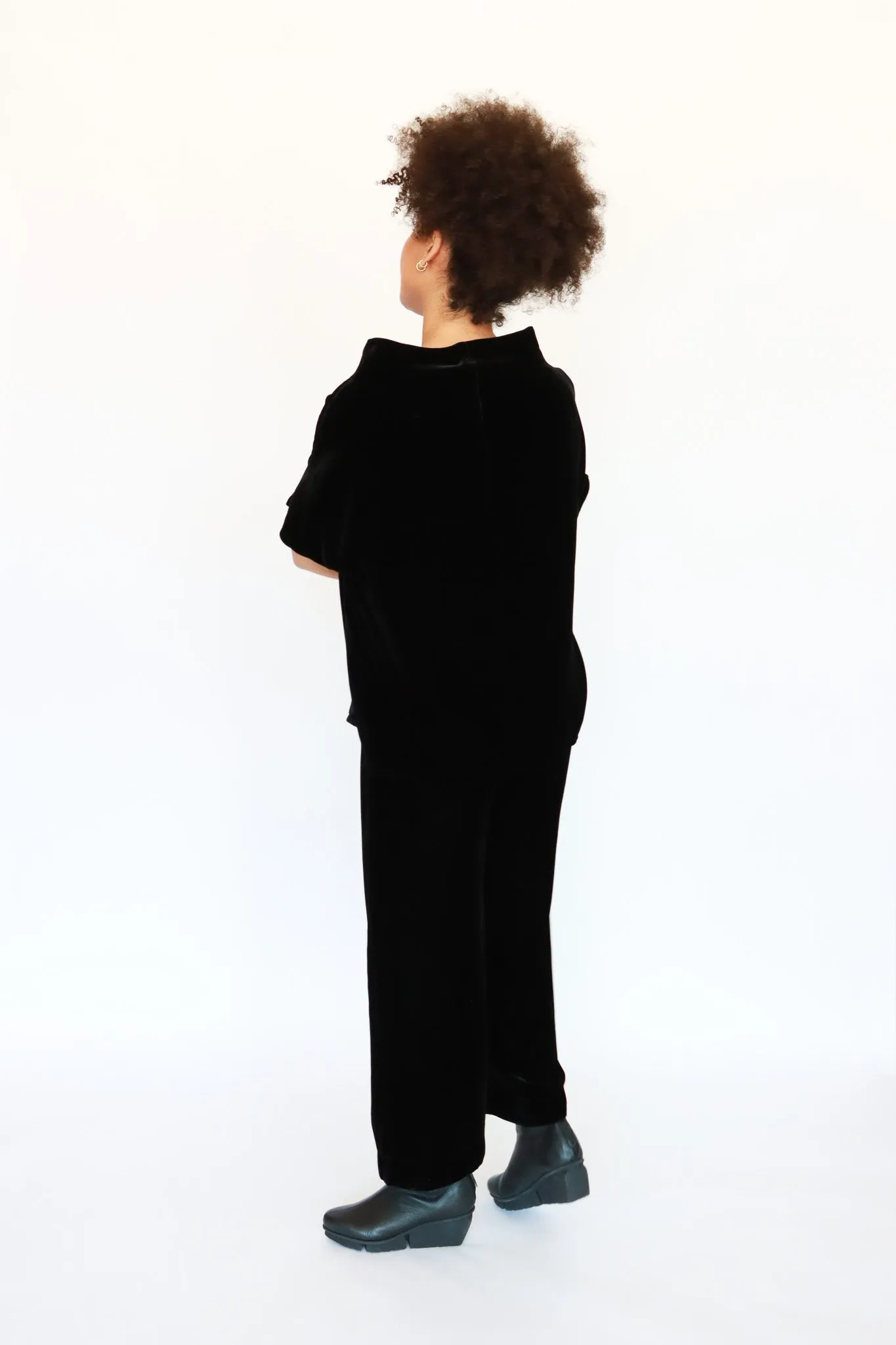 NRK Anarkh Velvet Bishop Top