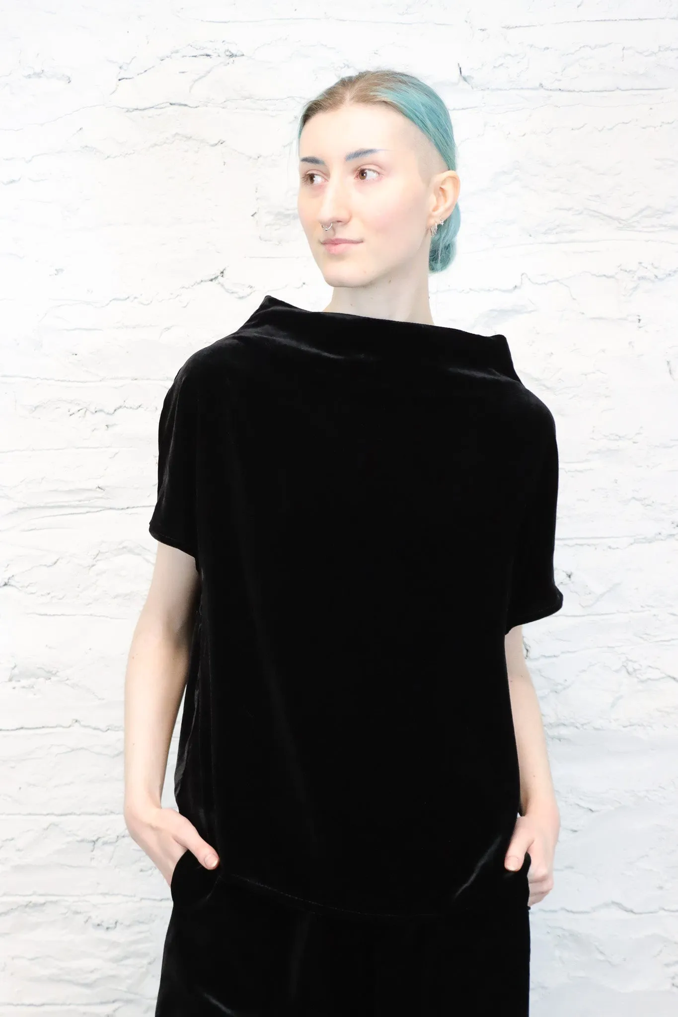 NRK Anarkh Velvet Bishop Top