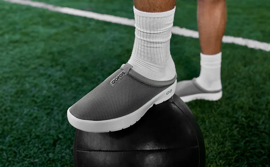 OOFOS Men's OOcoozie Sport Mule - Slate