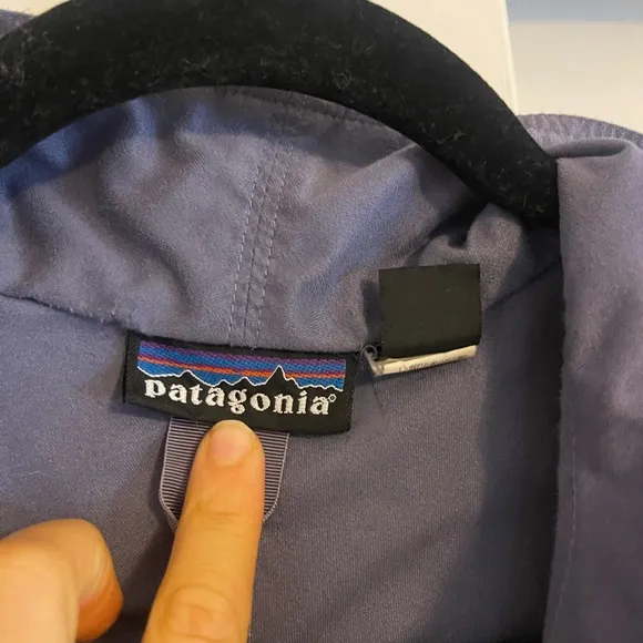 Patagonia women’s purple Jacket