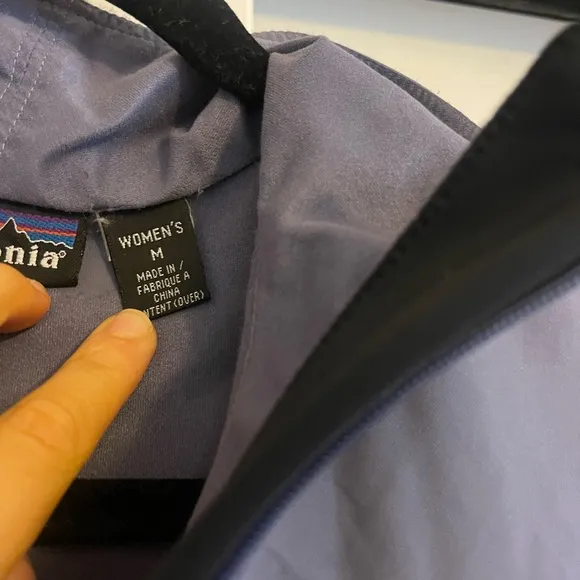 Patagonia women’s purple Jacket