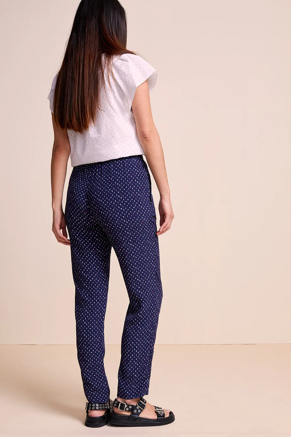 PEPPER - Pantalon fluide marine à imprimé minimaliste