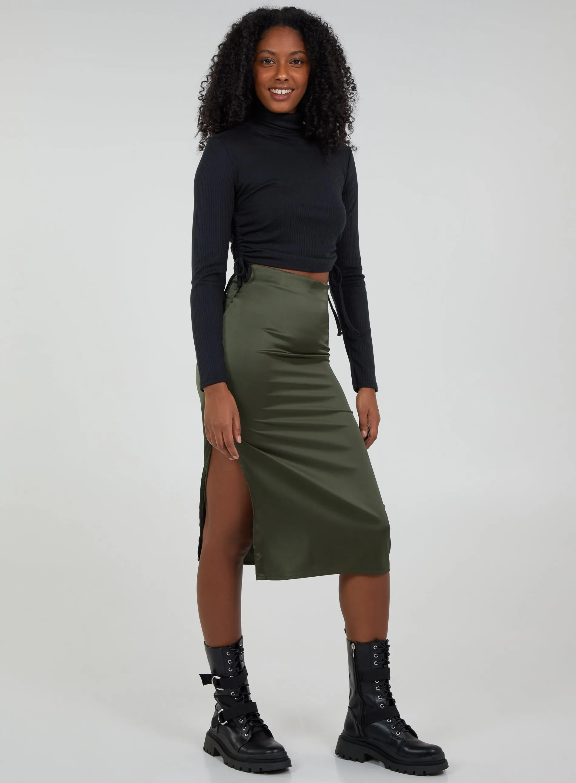 Ruched Crop Ribbed Top