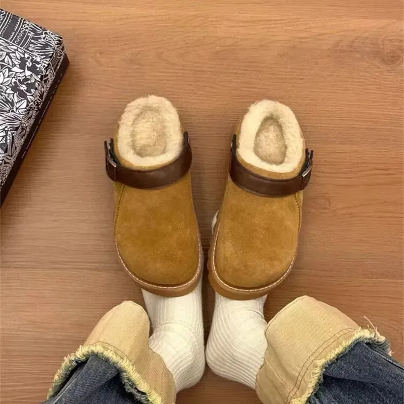 Sabrina - Luxurious Suede Clogs with Cozy Plush Lining