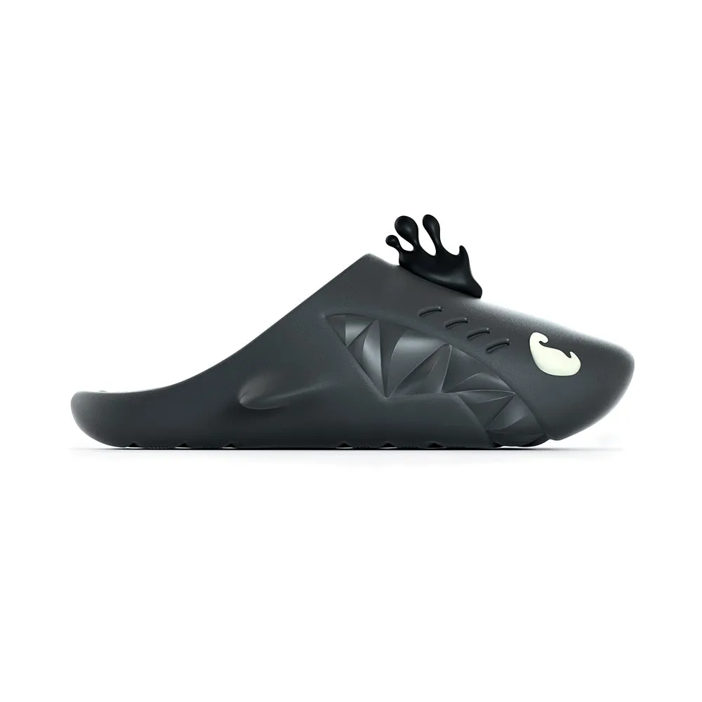 Sharkicks Pro Mule - The Black Suit