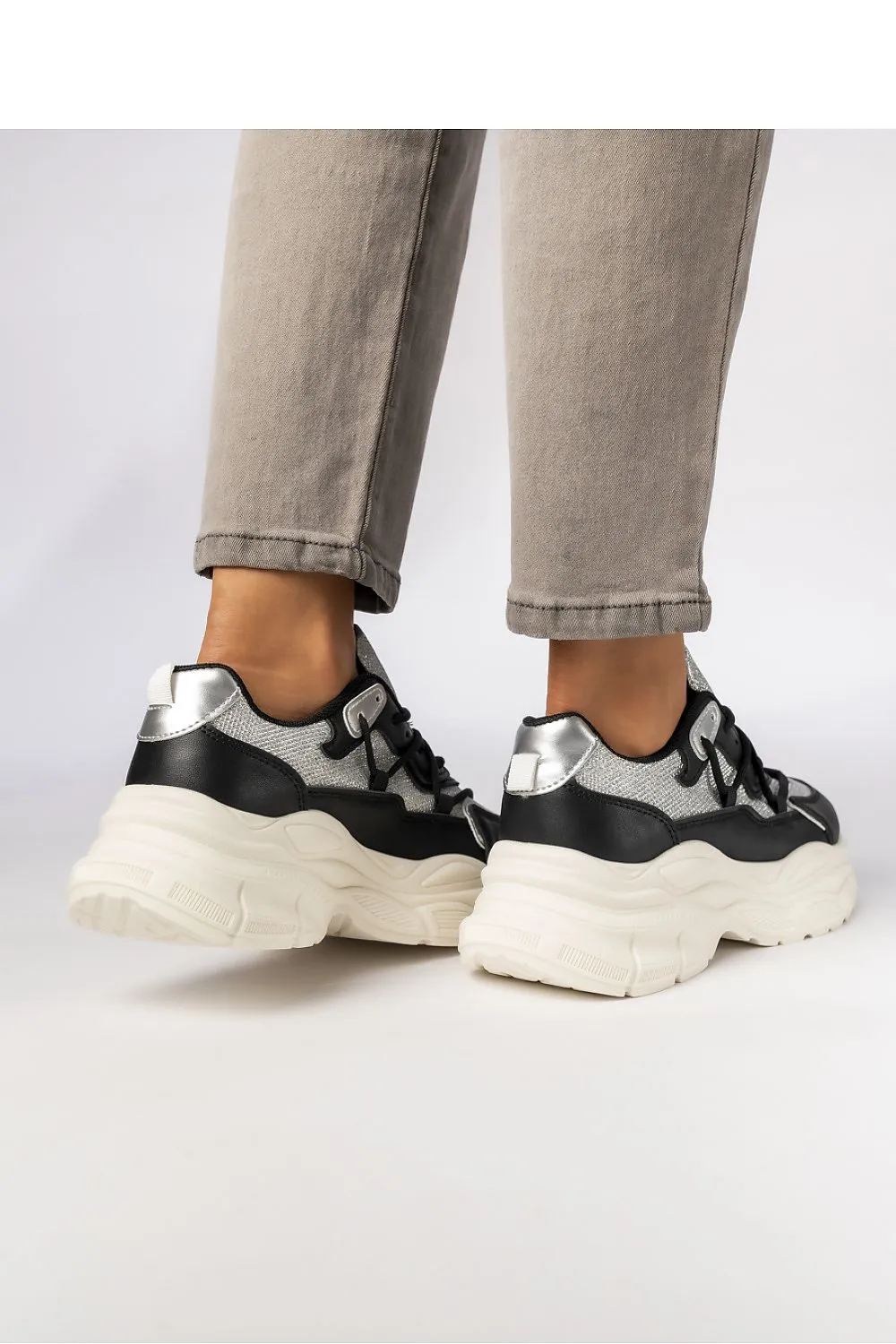 Sport Shoes Inello