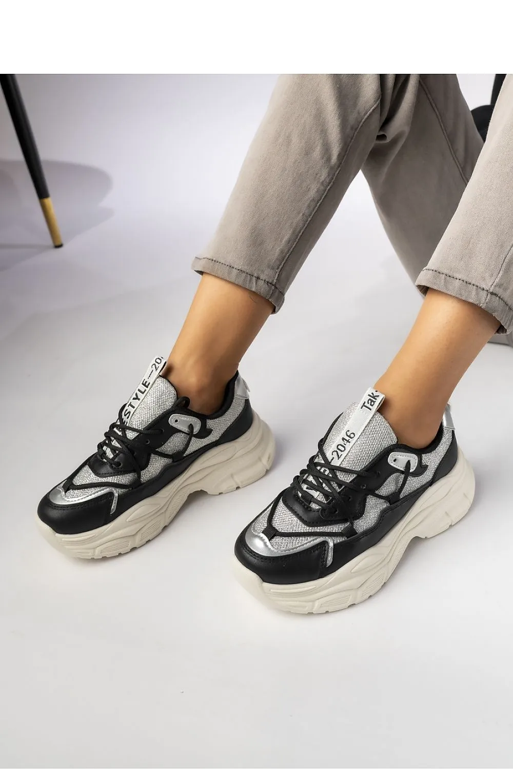 Sport Shoes Inello