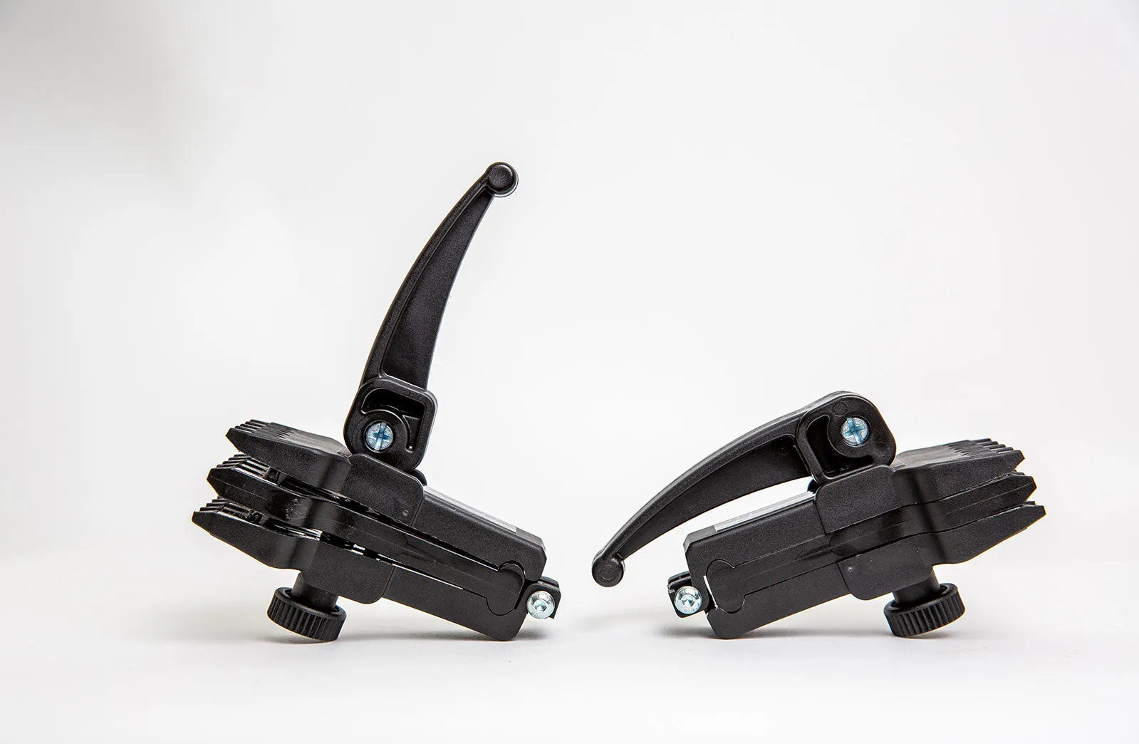 The Easy Stringer v2 - The worlds most portable string machine