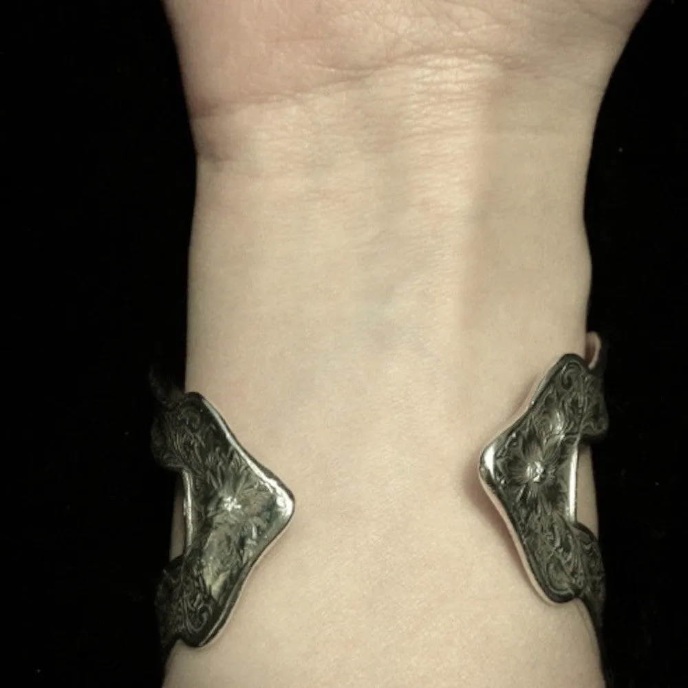 The Swashbuckle Cuff