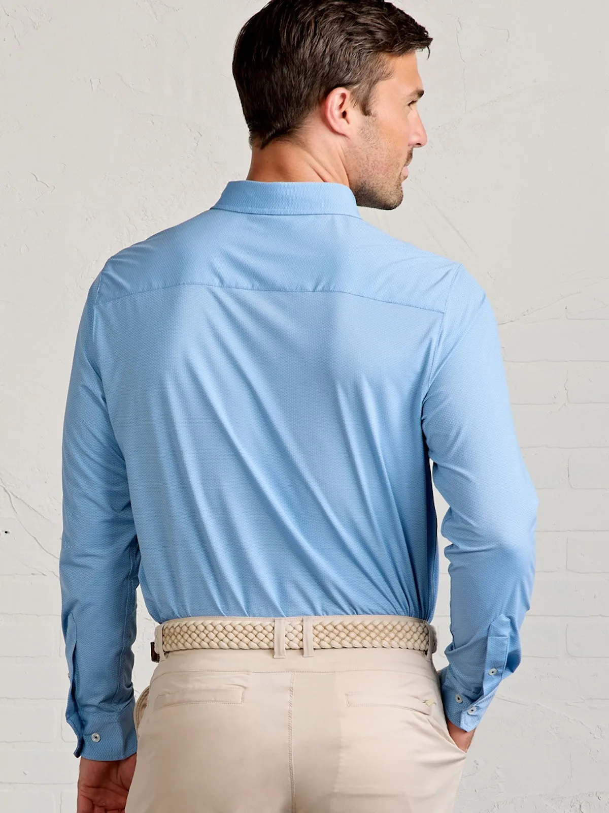 Wayfarer Tailored Fit Performance Button Down