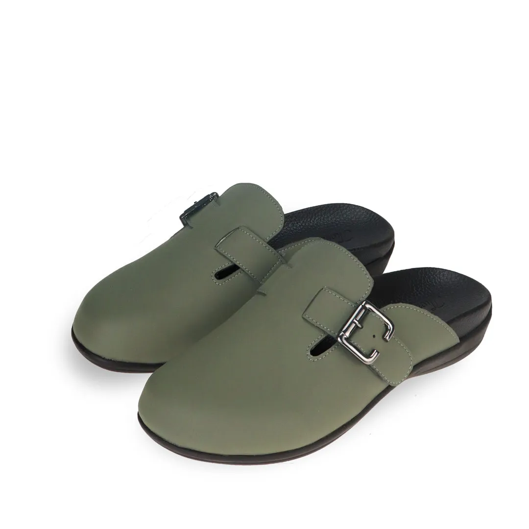 [Wide-Fit] Closed Toe Buckle Clog Sandals [Comfy Health Series]